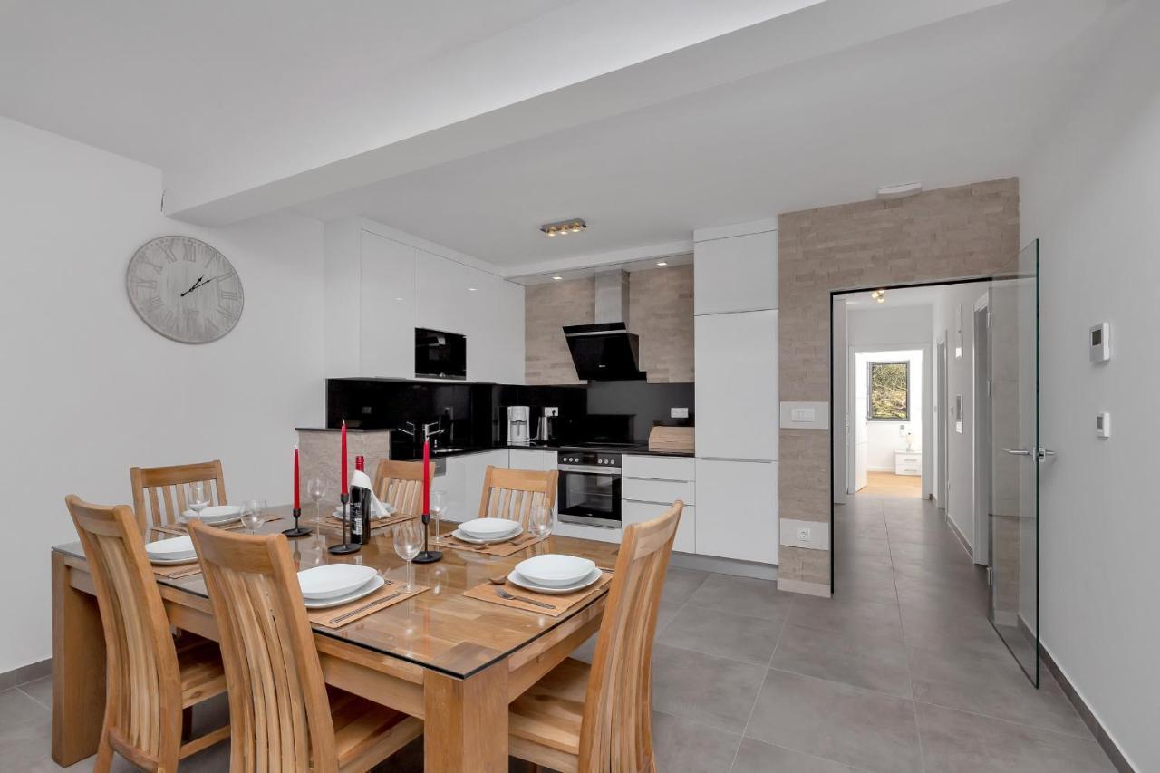 Luxury Apartment Sidro With Free Beach Parking Makarska Ngoại thất bức ảnh
