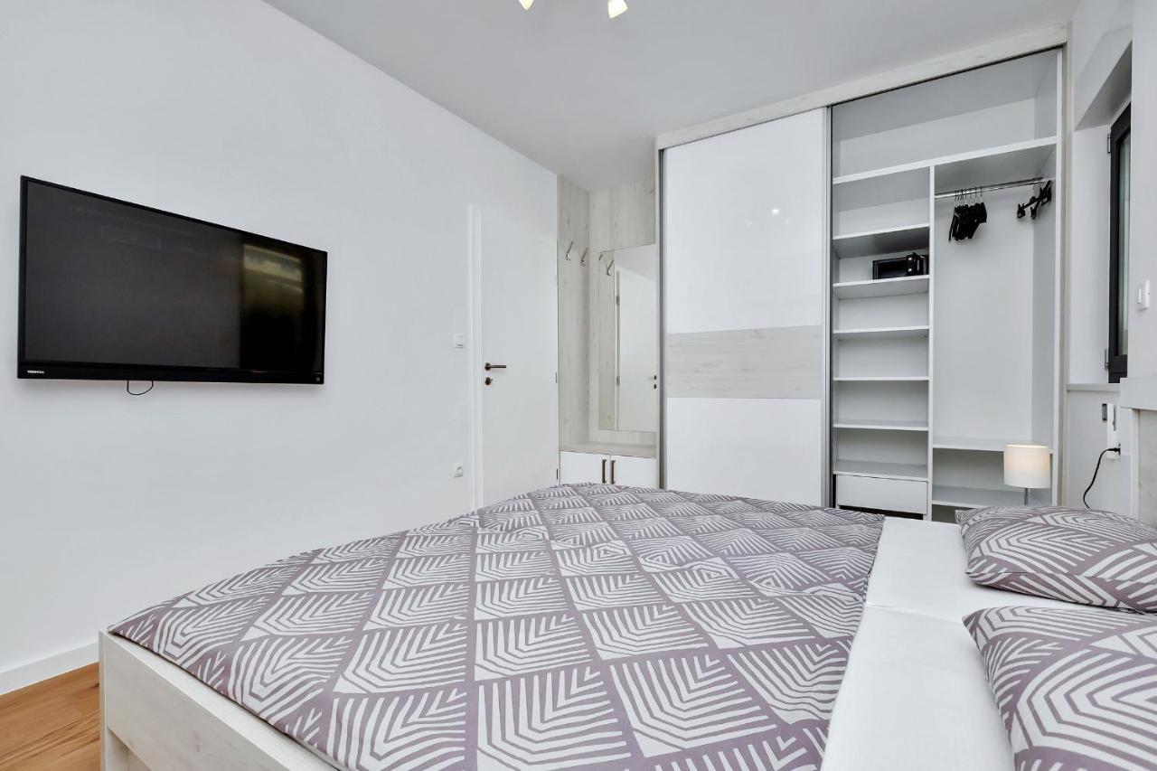 Luxury Apartment Sidro With Free Beach Parking Makarska Ngoại thất bức ảnh